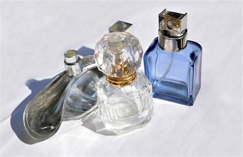 comment appliquer l'eau de cologne